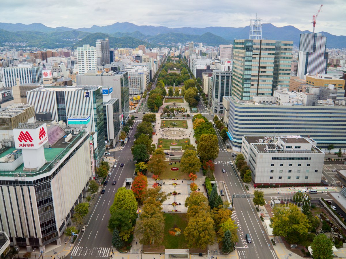 秋の大通公園(札幌)